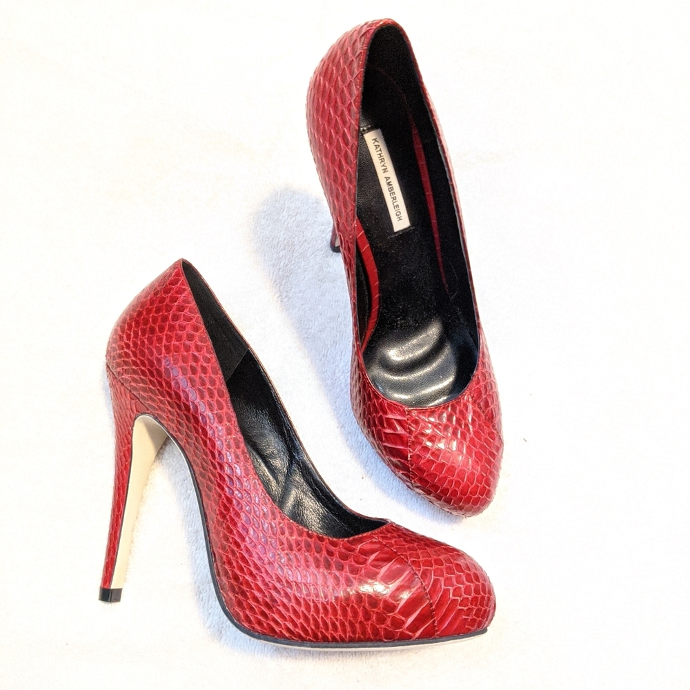 Kathryn Amberleigh Red Snake Skin High Heel Sz 8